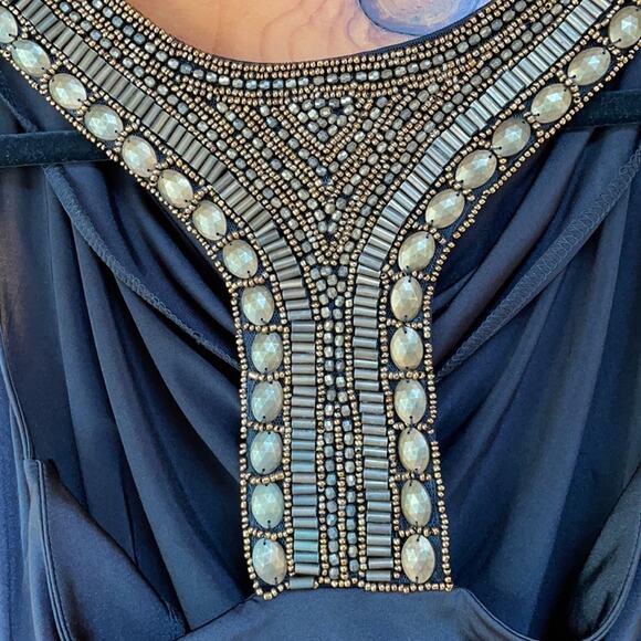 Carmen Marc Valvo Women’s Blue Beaded Sleeveless Cowl Neck Pullover Top Size S - Picture 4 of 6